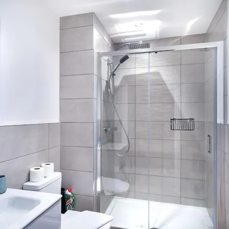 Stayzeni, Alexandra Rise Manchester Lovely 1 Bed Exterior photo