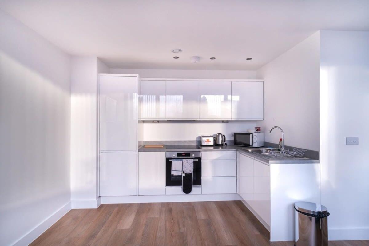 Apartamento Stayzeni, Alexandra Rise Lovely 1 Bed
